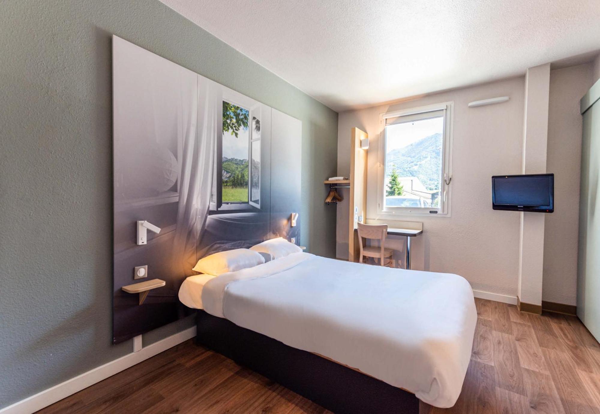 B&B Hotels Saint Jean De Maurienne Sainte-Marie-de-Cuines Exterior foto
